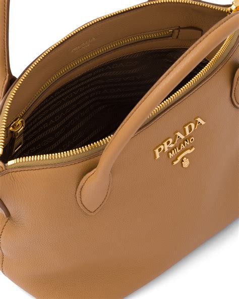 pictures of prada handbags.